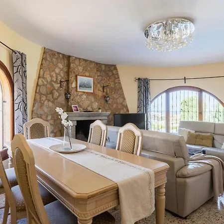 Teresa By Abahana Calpe